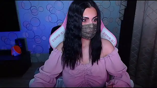   Yasmina   online show from October 2025 04:52:01 AM