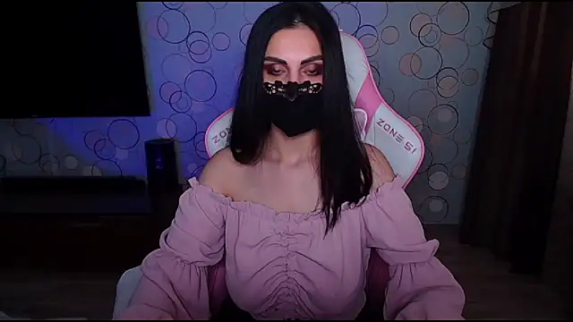 Snapshot of __Yasmina__ chatting on March 2026 04:08:02 AM Yasmina online show from March 2026 04:08:02 AM