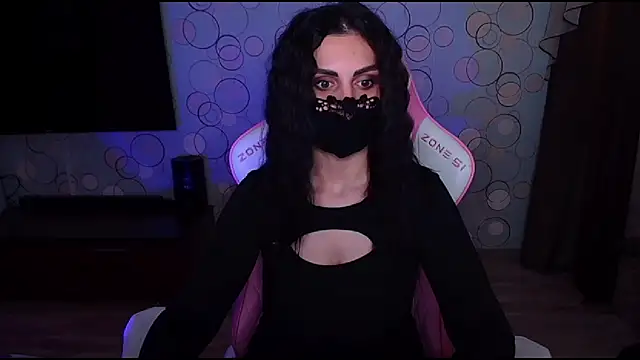 Snapshot of __Yasmina__ chatting on March 2026 04:38:02 AM Yasmina online show from March 2026 04:38:02 AM