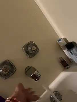 Everlyrose27 online show from February 2025 08:04:01 PM