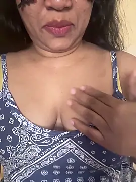 Shasha X online show from March 2025 06:33:02 PM