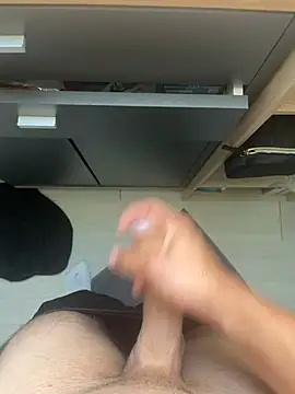 Mecchaud06 online show from April 2026 01:35:02 PM