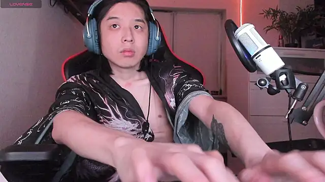 Snapshot of wexlee7 chatting on February 2026 09:40:01 PM wexlee7 online show from February 2026 09:40:01 PM