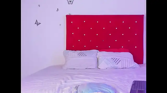 Snapshot of ValeriaRioz chatting on February 2025 01:08:02 PM ValeriaRioz online show from February 2025 01:08:02 PM