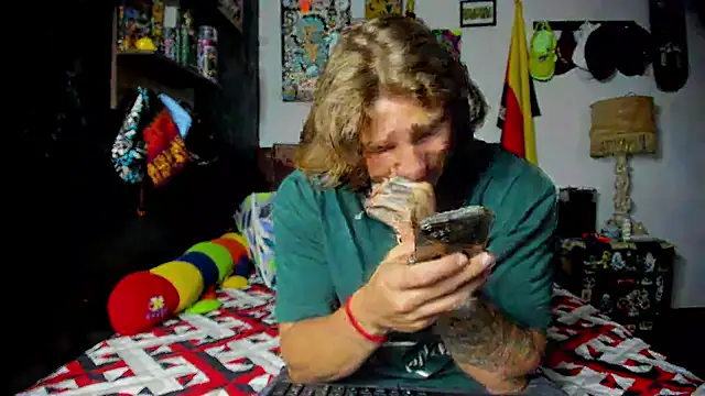 Snapshot of Tom_Krakow chatting on February 2026 08:05:02 PM Tom Krakow online show from February 2026 08:05:02 PM