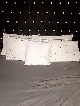 Snapshot of rosey_cheeks chatting on January 2026 01:07:02 AM rosey cheeks online show from January 2026 01:07:02 AM