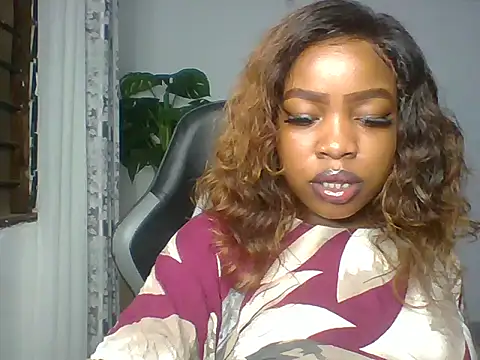 Snapshot of rosey_cheeks chatting on February 2026 05:32:01 PM rosey cheeks online show from February 2026 05:32:01 PM