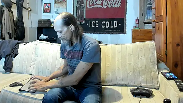 Snapshot of jayshort786 chatting on November 2025 01:23:02 PM jayshort786 online show from November 2025 01:23:02 PM