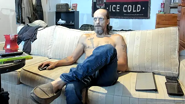 Snapshot of jayshort786 chatting on November 2025 01:44:02 PM jayshort786 online show from November 2025 01:44:02 PM