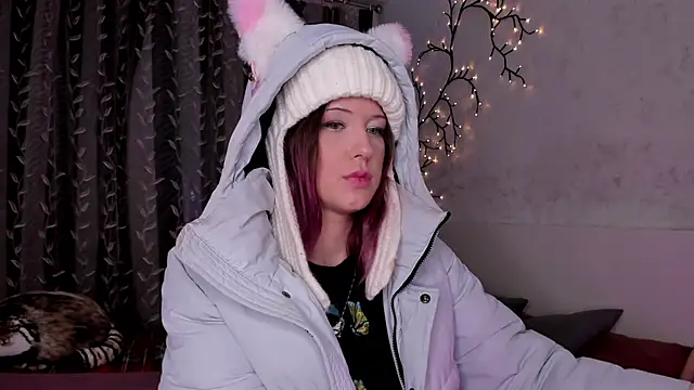 Snapshot of space_cowgirl chatting on February 2025 09:37:01 AM space cowgirl online show from February 2025 09:37:01 AM