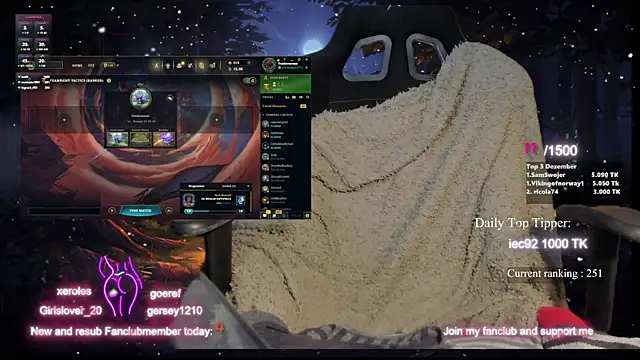 Lisaonthemoon online show from December 2024 02:23:01 AM