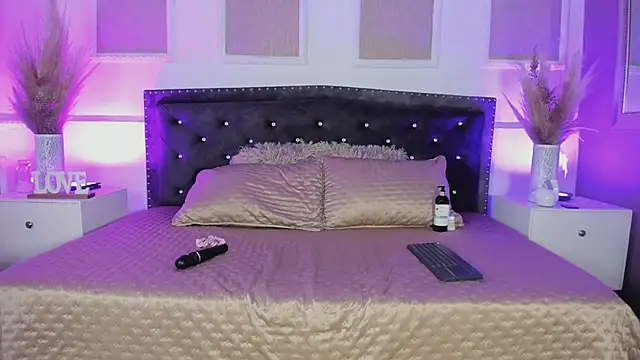 Ithan sammy online show from January 2025 01:01:01 PM