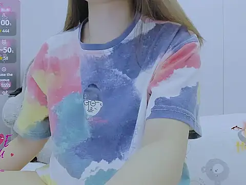 Linh diudang online show from November 2025 02:49:02 PM