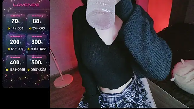 Snapshot of _Viviann_ chatting on March 2025 04:25:01 PM Viviann online show from March 2025 04:25:01 PM