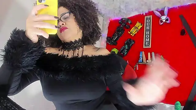 jena derboo online show from April 2026 10:47:02 AM