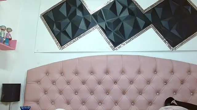 andrea safeira doll online show from February 2026 12:09:02 AM