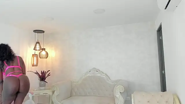 shantallknowless online show from March 2025 11:42:02 AM