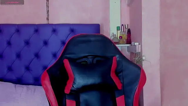 Cloeandtyfanny online show from January 2025 02:56:01 AM