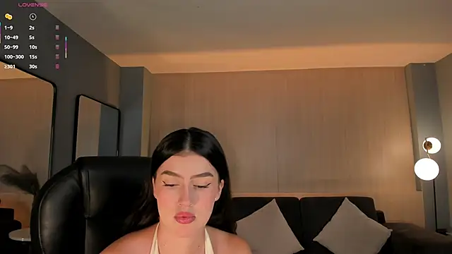 PaulinaSantos  online show from October 2025 07:36:02 PM