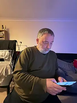 LondonTeffy online show from January 2025 10:12:02 PM