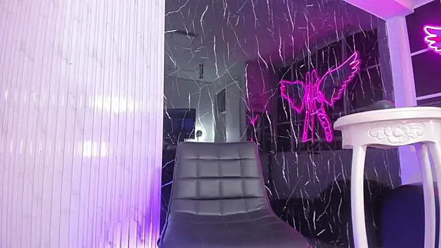 Mell Saenz online show from February 2025 06:43:01 AM