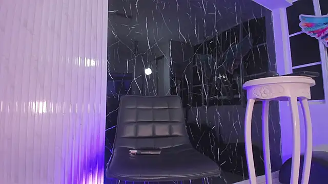 Mell Saenz online show from February 2025 06:37:02 AM