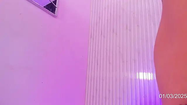 Mell Saenz online show from March 2025 05:42:01 AM