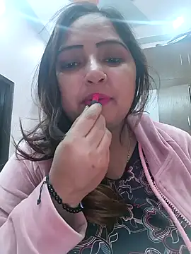 Snapshot of Dianaa9 chatting on January 2025 05:09:02 PM Dianaa9 online show from January 2025 05:09:02 PM