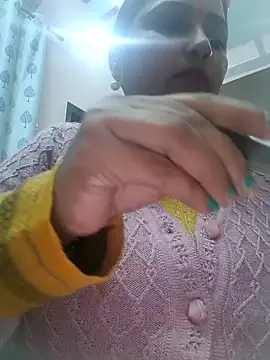 Snapshot of Dianaa9 chatting on January 2025 05:31:01 PM Dianaa9 online show from January 2025 05:31:01 PM