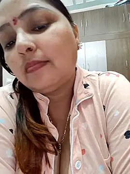 Snapshot of Dianaa9 chatting on February 2025 10:47:02 AM Dianaa9 online show from February 2025 10:47:02 AM