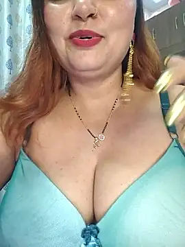 Dianaa9 online show from April 2026 05:17:01 PM