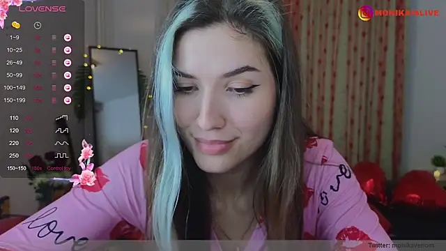 monikavenom online show from February 2025 07:12:02 PM