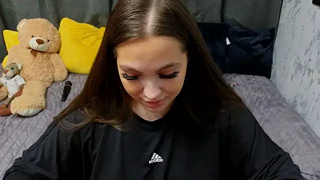 Snapshot of Nicole_Vvinson chatting on November 2025 04:23:02 AM Nicole Vvinson online show from November 2025 04:23:02 AM