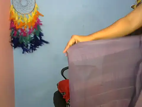 Snapshot of Black_cat_cutie chatting on February 2025 05:02:01 AM Black cat cutie online show from February 2025 05:02:01 AM