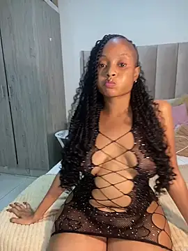 Snapshot of SexyDee025 chatting on January 2025 11:23:02 AM SexyDee025 online show from January 2025 11:23:02 AM