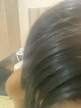 Snapshot of SexyDee025 chatting on February 2025 05:38:02 PM SexyDee025 online show from February 2025 05:38:02 PM