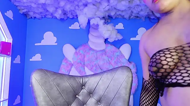 miss keisi online show from May 2026 06:02:02 PM