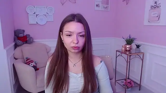 Snapshot of LucySkilar chatting on January 2025 10:52:01 AM LucySkilar online show from January 2025 10:52:01 AM