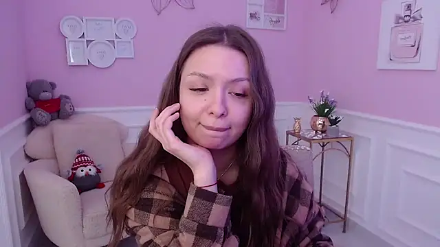 Snapshot of LucySkilar chatting on March 2025 10:22:02 AM LucySkilar online show from March 2025 10:22:02 AM