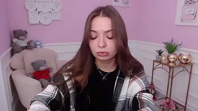 Snapshot of LucySkilar chatting on September 2025 05:17:02 AM LucySkilar online show from September 2025 05:17:02 AM