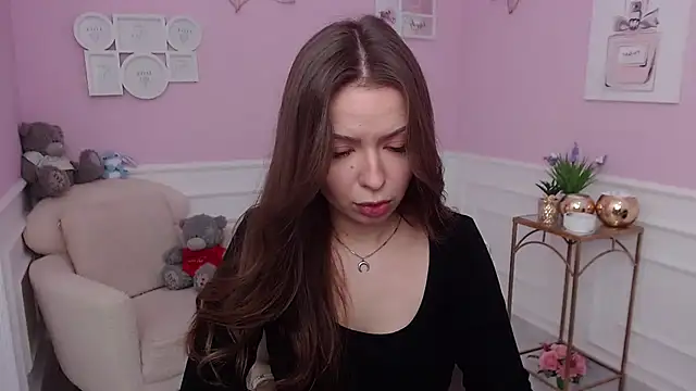 Snapshot of LucySkilar chatting on November 2025 05:40:01 AM LucySkilar online show from November 2025 05:40:01 AM