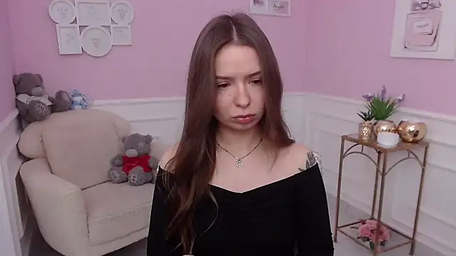 Snapshot of LucySkilar chatting on November 2025 05:51:02 AM LucySkilar online show from November 2025 05:51:02 AM