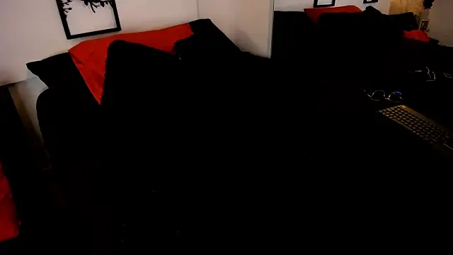 Snapshot of leslie_k chatting on March 2025 09:49:01 AM leslie k online show from March 2025 09:49:01 AM