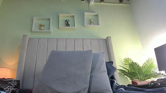 patty m online show from May 2026 11:49:01 AM