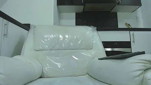 Snapshot of AgarEvans chatting on December 2024 08:52:01 AM AgarEvans online show from December 2024 08:52:01 AM