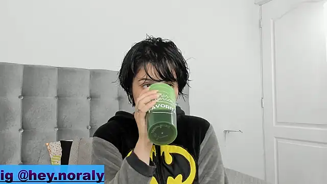 hey noraly online show from February 2025 04:28:02 AM