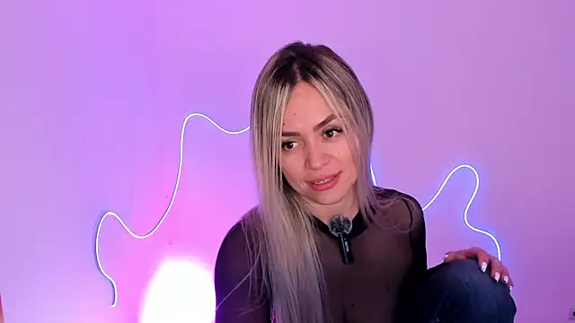 Snapshot of nicole_valencia_ chatting on November 2025 11:54:02 AM nicole valencia online show from November 2025 11:54:02 AM