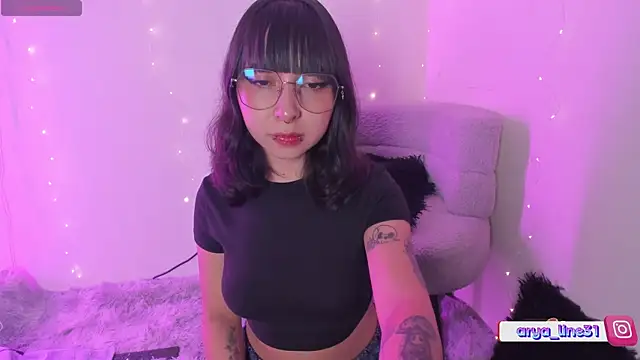 arysUwU online show from May 2026 02:31:02 AM