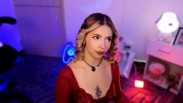 EmilyMiller  online show from August 2026 03:44:01 PM