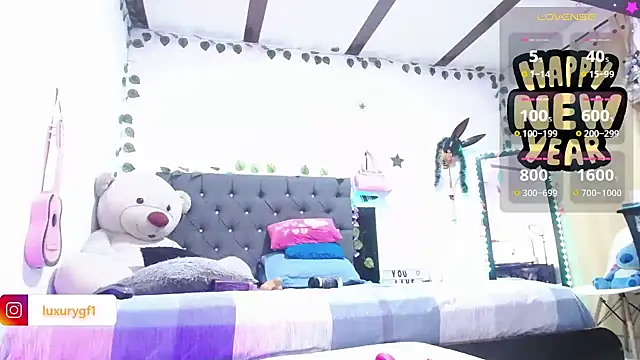 Snapshot of Pocahontaslovex chatting on January 2025 04:18:02 AM Pocahontaslovex online show from January 2025 04:18:02 AM